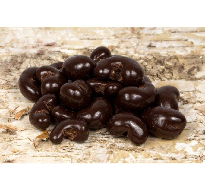 Kešu ořechy v hořké čokoládě 300g