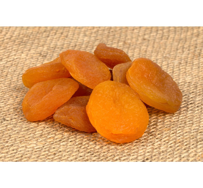 Meruňky celé vel.1  300g